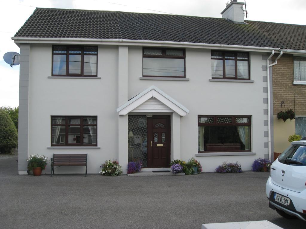 Johnny B'S B&B Ballybofey Exterior foto