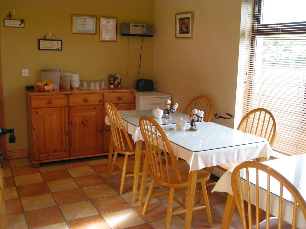 Johnny B'S B&B Ballybofey Exterior foto